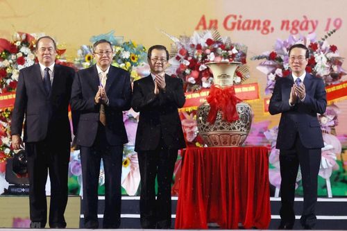 Chủ tịch nước dự Lễ kỷ niệm 135 năm Ngày sinh Chủ tịch Tôn Đức Thắng