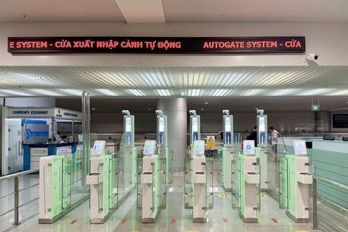 5 cửa khẩu hàng không đã áp dụng hệ thống Cổng kiểm soát tự động