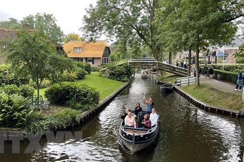 'Thiên đường' Giethoor - Nơi con người, thiên nhiên và du lịch hòa hợp