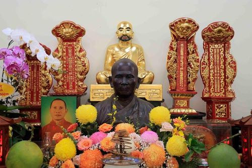 TP.HCM: Lễ tưởng niệm cố Hòa thượng Thích Huệ Hiển tại chùa Giác Quang