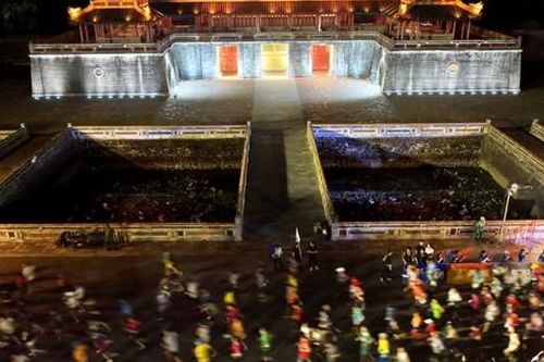 10.000 VĐV tham dự Hue Jogging 4 vì cộng đồng
