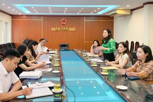 Tổ hòa giải phường Trung Hòa tham dự Cuộc thi Hòa giải viên giỏi toàn quốc