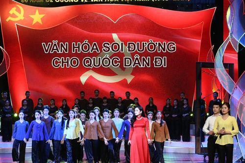 Hướng tới kỷ niệm 78 năm ngày truyền thống ngành Văn hóa (28.8.1945 - 28.8.2023): Bản hùng ca bất hủ về dân tộc