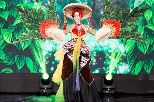 Đạo diễn Hoàng Nhật Nam: Muốn tạo bản sắc khác biệt cho đêm thi National Costume