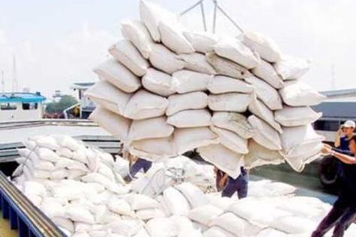 Kiểm soát chặt chẽ nguồn cung, ngăn chặn hành vi đầu cơ mặt hàng gạo