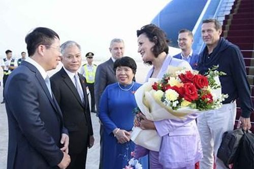 Chủ tịch Thượng viện Bỉ Stéphanie D'Hose đến Hà Nội bắt đầu thăm chính thức Việt Nam