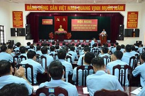 Sư đoàn 372 tổng kết thực hiện Luật Sĩ quan Quân đội nhân dân Việt Nam