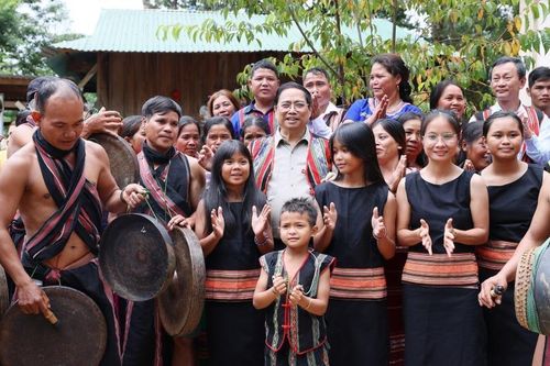 Thủ tướng Phạm Minh Chính: Kon Tum thúc đẩy liên kết vùng để tạo không gian phát triển thống nhất