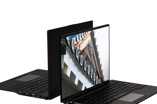 FMV UH-X 14 inche, mẫu máy tính xách tay mới của Fujitsu Client Computing Limited