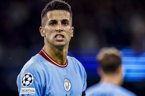 Barca đạt thỏa thuận chiêu mộ sao Man City
