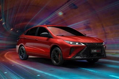 Cận cảnh xe sedan thể thao Omoda O5 GT ra mắt tại Trung Quốc