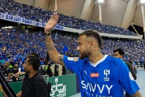 Neymar chấn thương nhẹ, chưa thể tập luyện cũng như đá trận ra mắt CLB Al Hilal