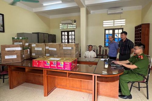 Phê chuẩn khởi tố, bắt tạm giam 3 đối tượng vận chuyển gần 170kg pháo nổ qua biên giới