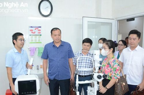 Đoàn giám sát Hội đồng nhân dân tỉnh giám sát hoạt động các cơ sở khám, chữa bệnh ngoài công lập trên địa bàn tỉnh
