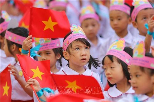 Hân hoan ngày đầu vào lớp 1