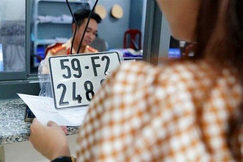 Mức lệ phí cấp biển số định danh là bao nhiêu?