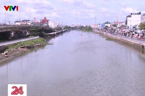 TP Hồ Chí Minh: Đổi màu những dòng kênh đen