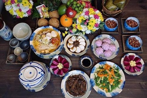 Mâm cỗ cúng lễ Vu lan cần có những gì?