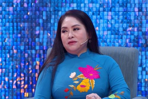NSƯT Phượng Hằng từng tự ti không dám ra ngoài ăn sáng