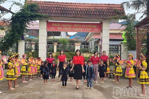 Lào Cai: Hơn 14.000 học sinh lớp 1 tựu trường