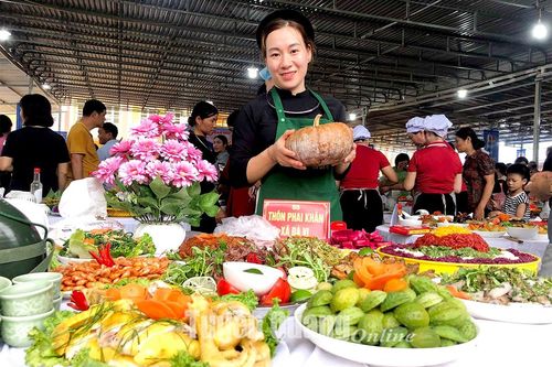 Độc đáo Ngày hội ẩm thực các dân tộc huyện Na Hang