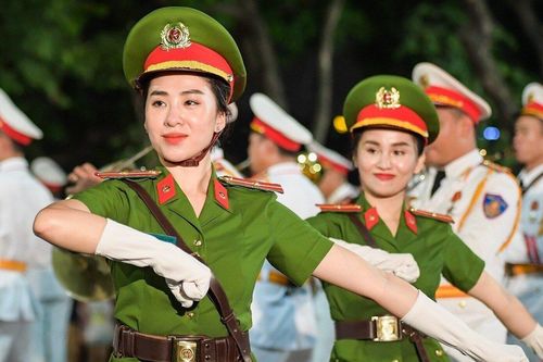 Lộ trình tăng hạn tuổi phục vụ cao nhất của sĩ quan Công an nhân dân