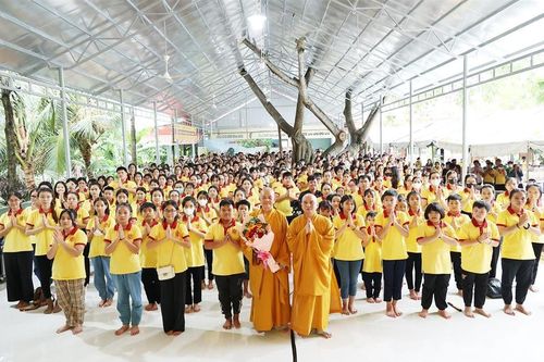 Khóa tu tuổi trẻ lần 7 với chủ đề 'Báo hiếu' tại chùa Ân Thọ