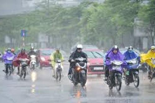 Hà Nội và Bắc Bộ mưa to, lũ quét ở miền núi
