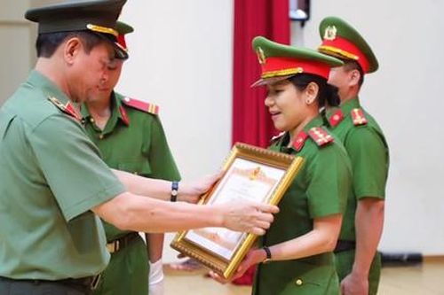 Thế hệ trẻ Công an TPHCM: Tự hào tiếp bước cha anh
