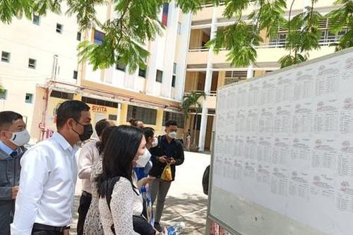 Thành phố Hồ Chí Minh: Nhiều khó khăn trong tuyển dụng giáo viên bộ môn mới