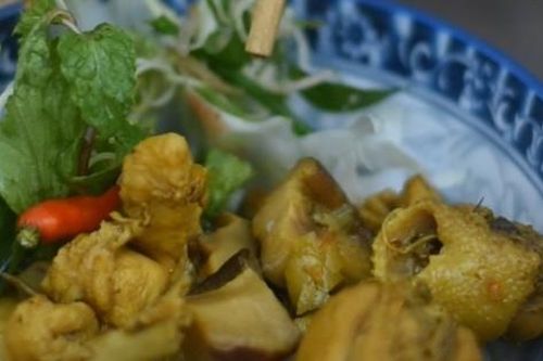 Mì Quảng kiểu người Quảng