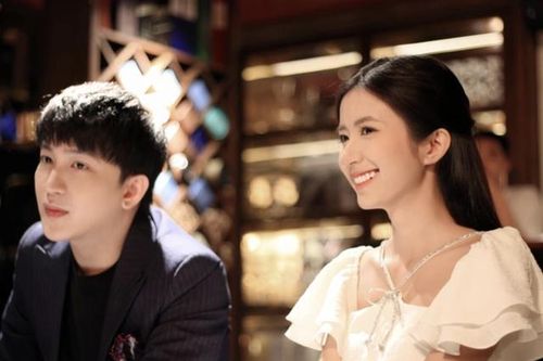 Được 'ghép đôi' với B Trần, Ngọc Huyền - 'em gái' Tuấn Tú nói gì?