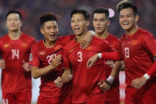 Tiến Linh, Quế Ngọc Hải, Tuấn Anh và Thanh Bình hội quân cùng U23 Việt Nam