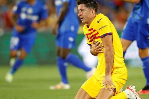 Lewandowski không có nến cũng chẳng thấy bàn thắng