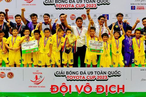 CLB Hà Nội vô địch giải bóng đá U9 toàn quốc Toyota Cup 2023