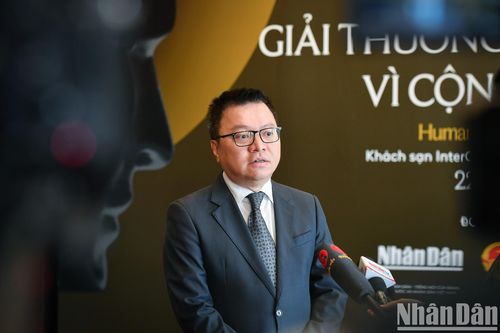 Họp báo công bố Giải thưởng Hành động vì cộng đồng 2023 với chủ đề 'Dấu ấn tiên phong'