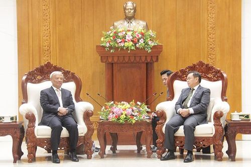 Đẩy mạnh hoạt động giao lưu và hợp tác giữa nhân dân hai nước Việt Nam-Lào