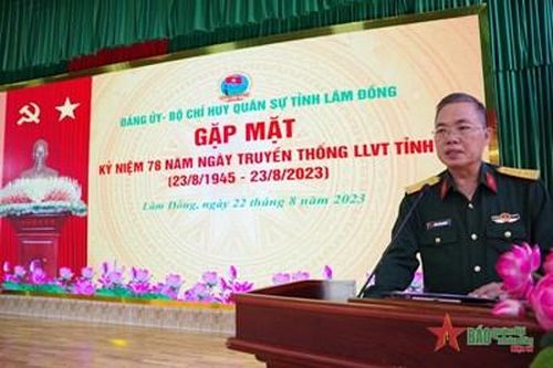 Gặp mặt kỷ niệm 78 năm Ngày truyền thống lực lượng vũ trang tỉnh Lâm Đồng
