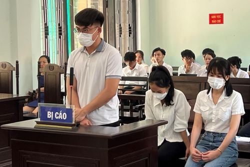 Xét xử đường dây mua bán trái phép tài khoản ngân hàng xuyên quốc gia