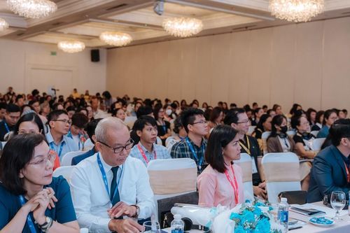 Kết hợp tư vấn di truyền và hỗ trợ toàn diện cho thai phụ làm xét nghiệm NIPT triSure