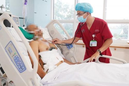 Truyền 5 lít máu cứu nạn nhân vỡ đa tạng vì tai nạn giao thông