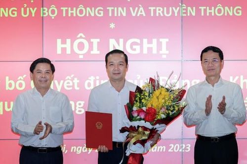 Thứ trưởng Phạm Đức Long giữ chức Bí thư Đảng ủy Bộ Thông tin và Truyền thông
