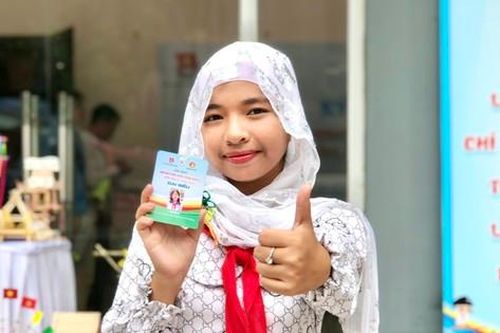 Những nữ sinh dân tộc thiểu số là Chỉ huy Đội giỏi toàn quốc