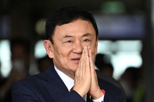 Cựu Thủ tướng Thaksin bị tuyên án 8 năm tù