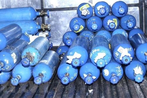 Đồng Nai điều tra vụ tàng trữ hơn 100 bình đựng khí cười N2O