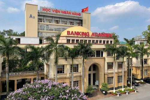 Điểm chuẩn của Học viện Ngân hàng giảm gần 2 điểm so với năm 2022