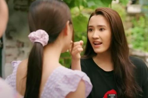 'Làng trong phố' tập 17: Nhung mắng Hoài, cho Dành ăn tát