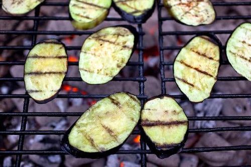 Ăn cà tím nướng có độc không? Lưu ý để tận dụng tối đa lợi ích cho sức khỏe khi ăn cà tím