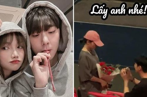 Được cầu hôn bất ngờ, cô gái bật khóc ngay trong rạp chiếu phim, danh tính gây sốt mạng xã hội