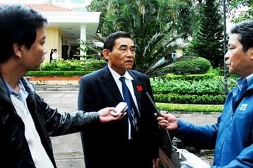 Nhớ một đại biểu hội đồng